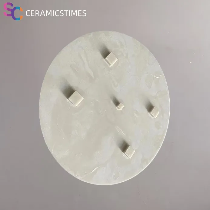 Alumiininitridikeraaminen rakenne